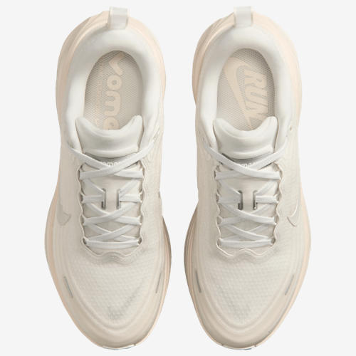 Nike Vomero Plus ESS