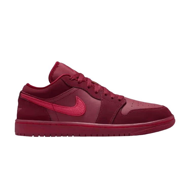 Air Jordan 1 Low SE 'Valentine's Day'