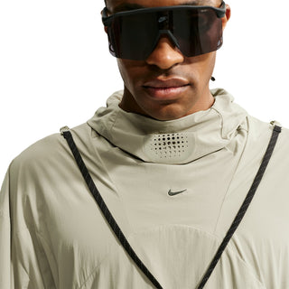 Nike Dri-FIT Tech Helios Sun PO