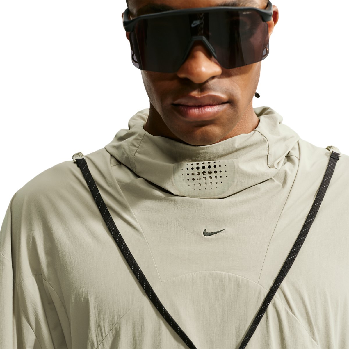 Nike Dri-FIT Tech Helios Sun PO