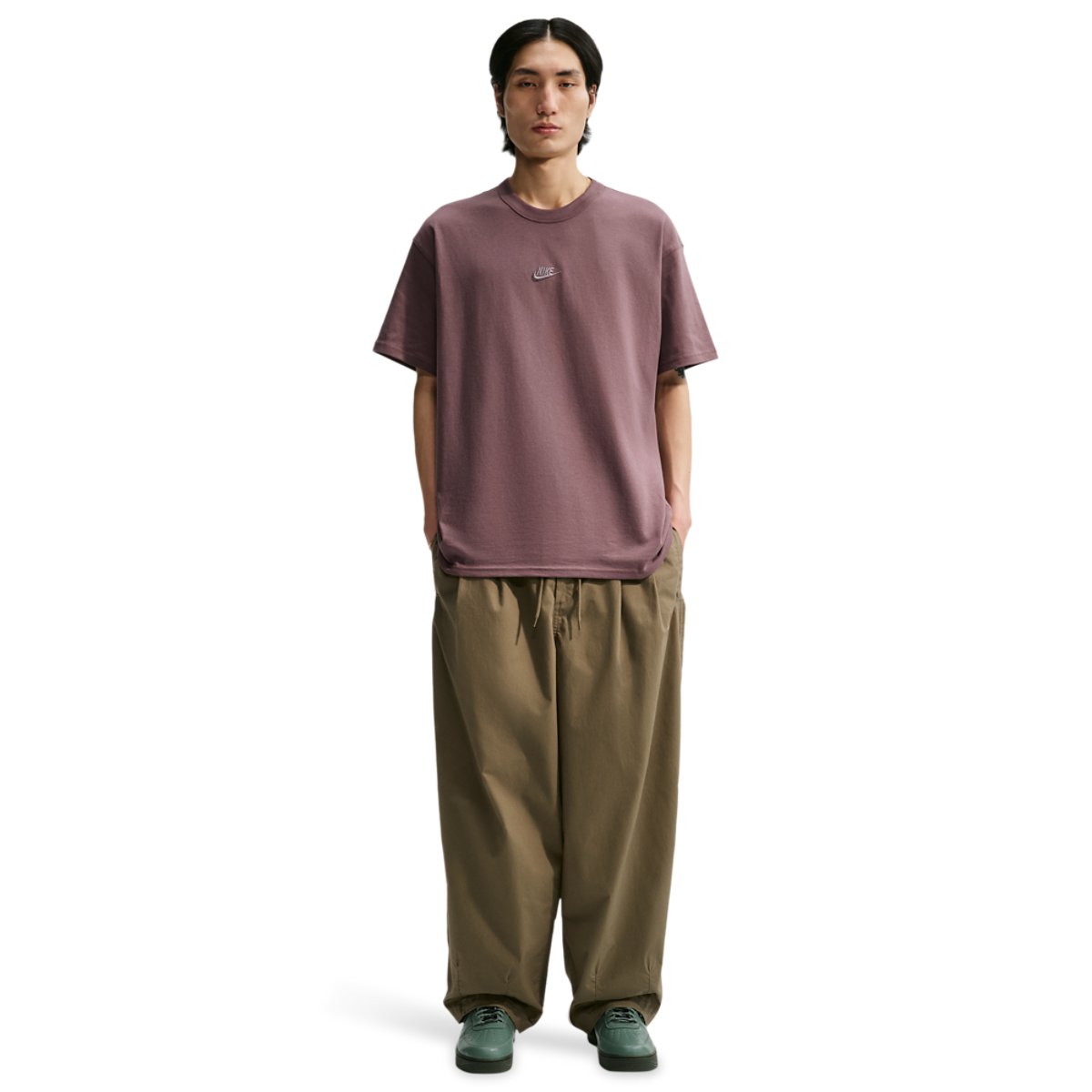 Nike LSE Premium Essential T-Shirt