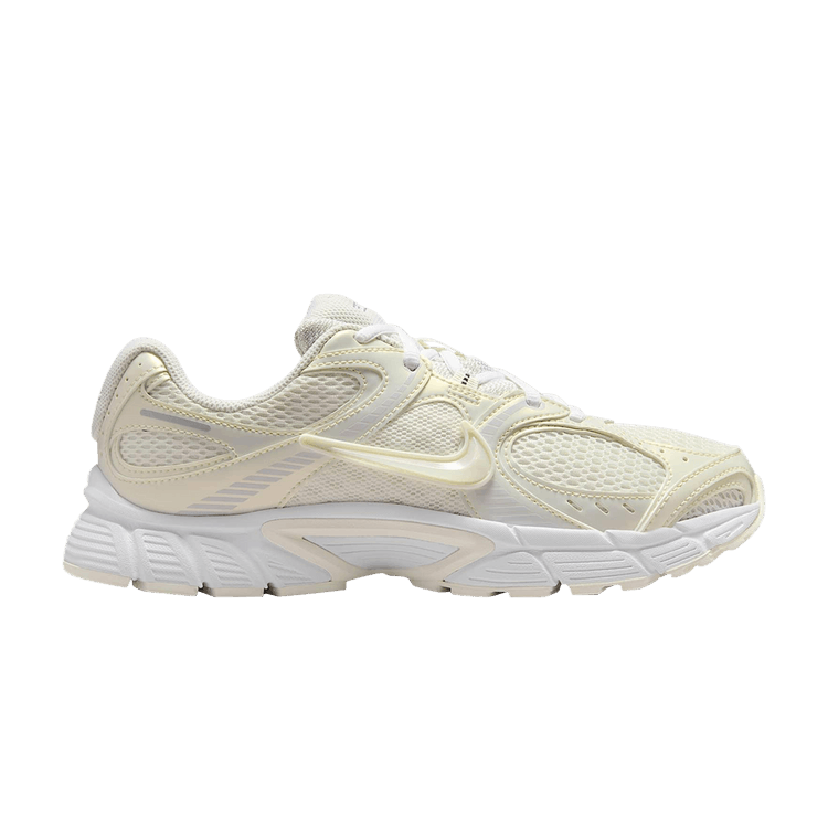 Nike V5 RNR 'Soft Pearl'