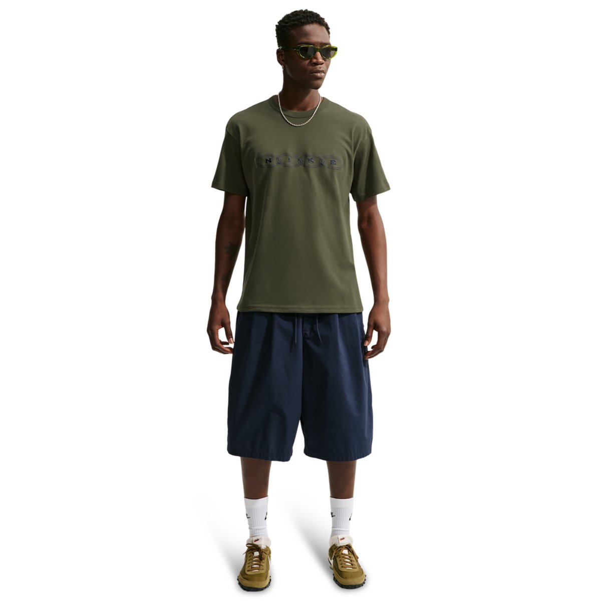 Nike Loose Fit Premium Essential Embroidered T-Shirt