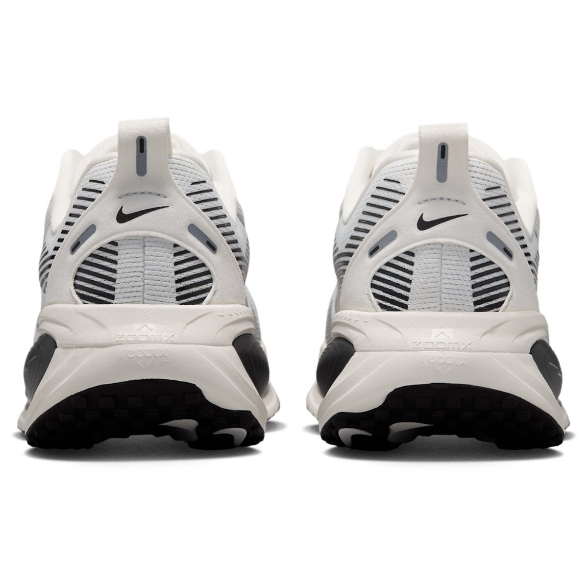 Nike Vomero 18 ESS