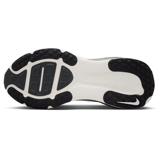 Nike Vomero 18 ESS