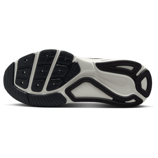Nike Structure 26 ESS