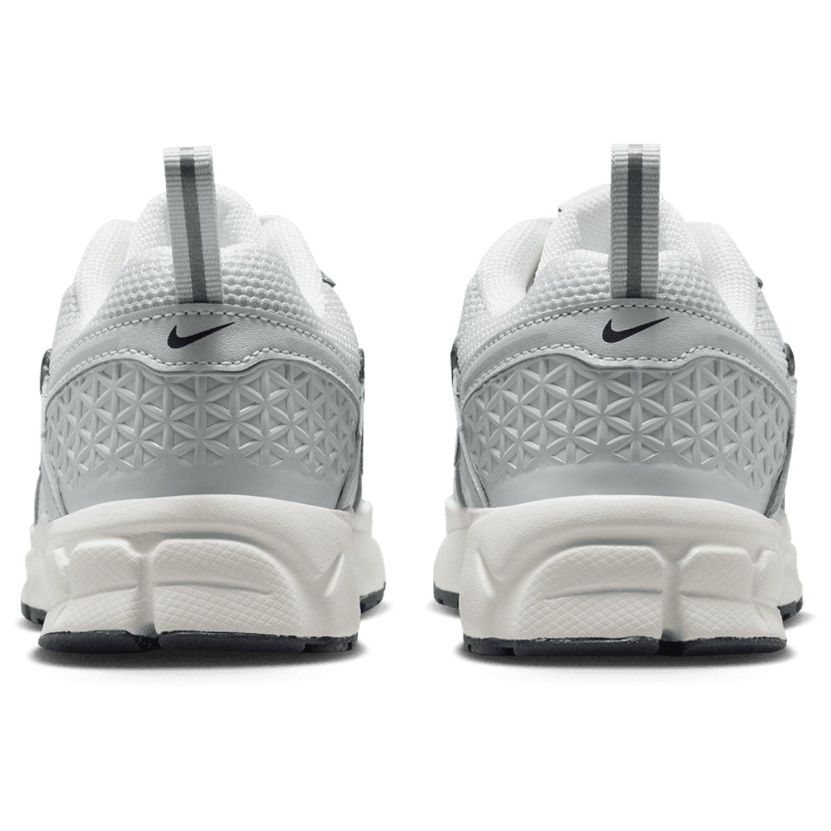 Nike Vomero 5 Lace