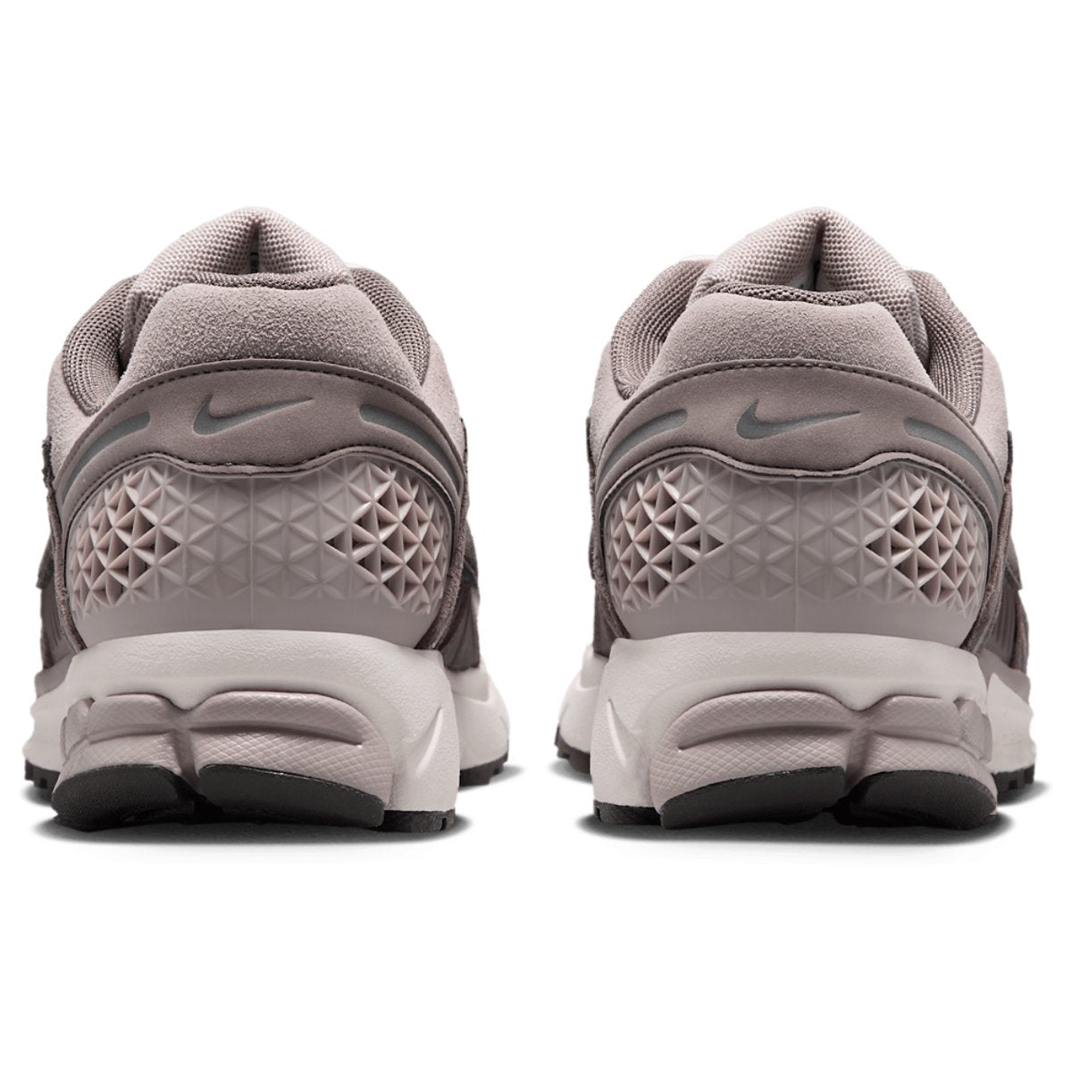 Nike Zoom Vomero 5 SE LOS SD