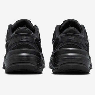 Nike AL8