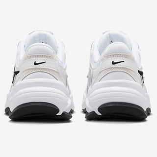Nike AL8