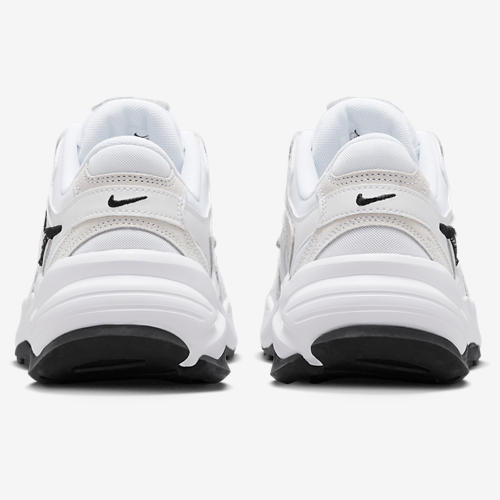 Nike AL8