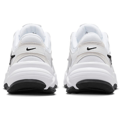 Nike AL8