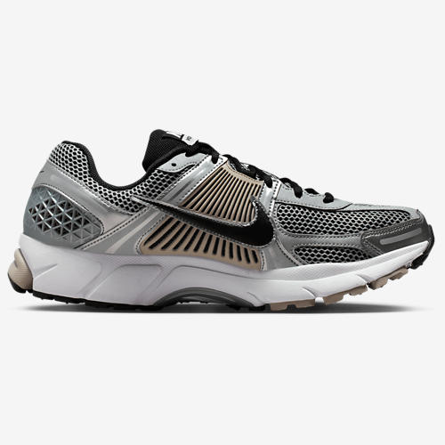 Nike Vomero 5