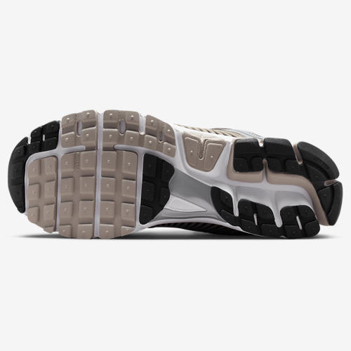 Nike Vomero 5