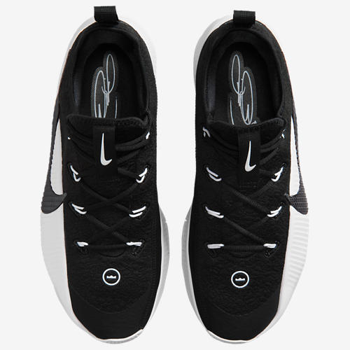 Nike Lebron TR 1