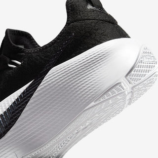 Nike Lebron TR 1