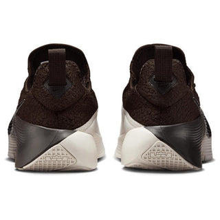 Nike Lebron TR 1