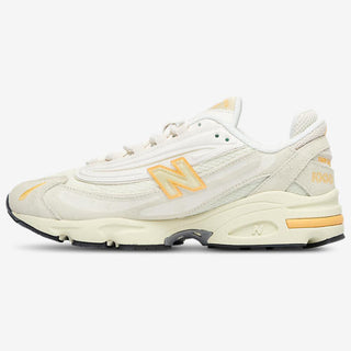 New Balance 1000