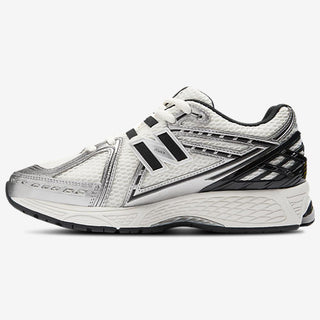 New Balance 1906R