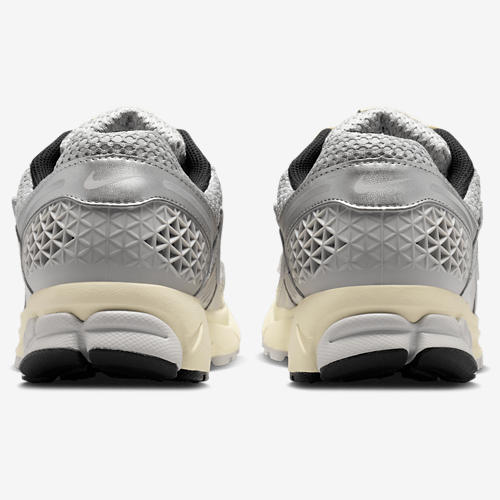 Nike Zoom Vomero 5