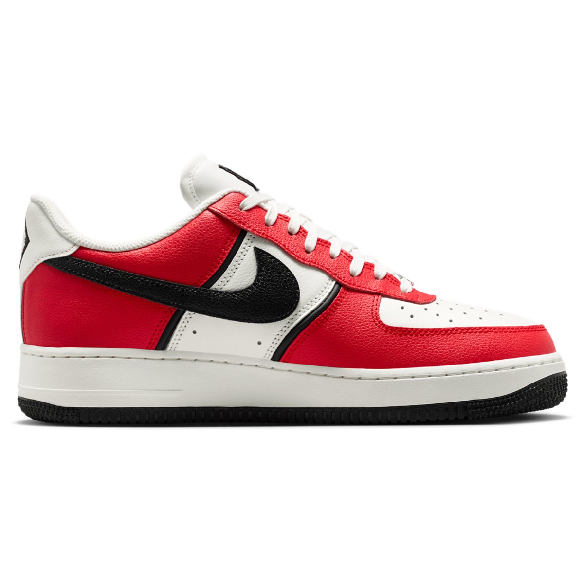 Nike Air Force 1 '07 LV8