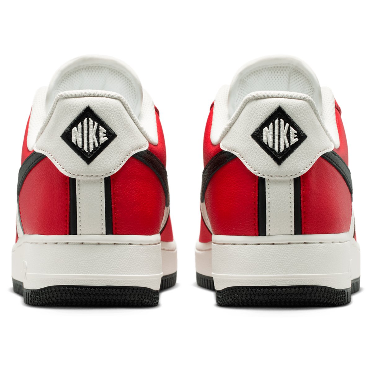 Nike Air Force 1 '07 LV8