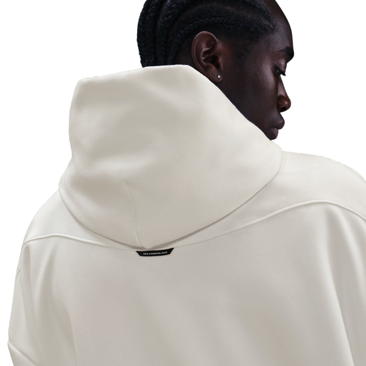 Nike Standard Issue Brushed Pullover Hoodie