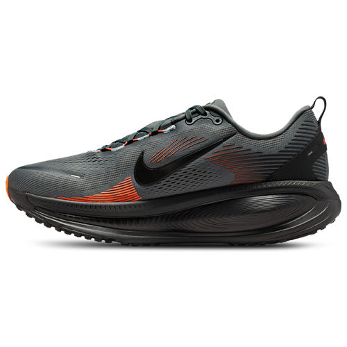 Nike Vomero 18