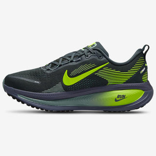 Nike Vomero 18