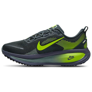 Nike Vomero 18