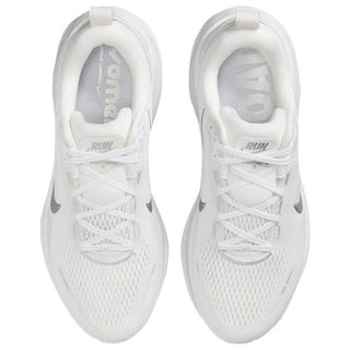 Nike Vomero 18