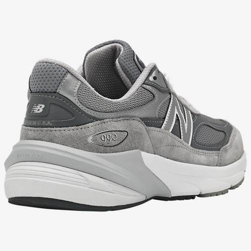 New Balance 990 V6