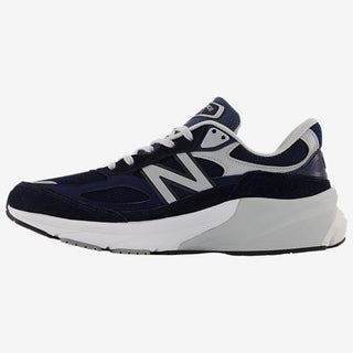 New Balance 990 V6