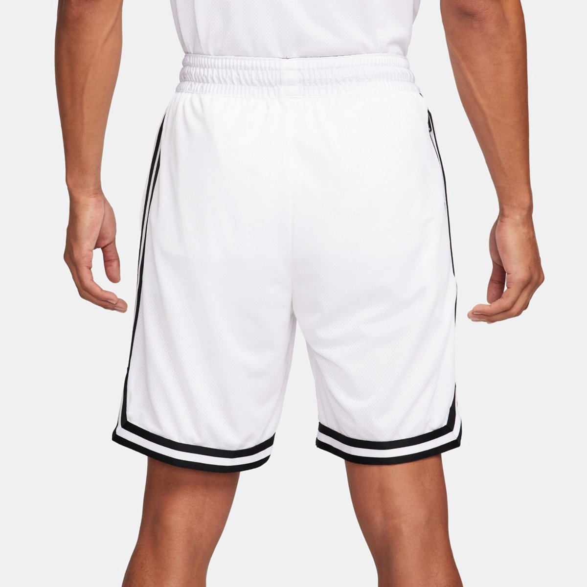 Nike Dri-FIT DNA 8 Inch Shorts
