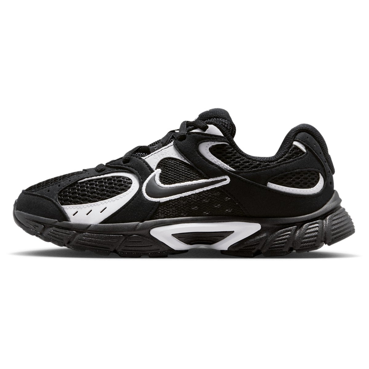 Nike V5 RNR Suede
