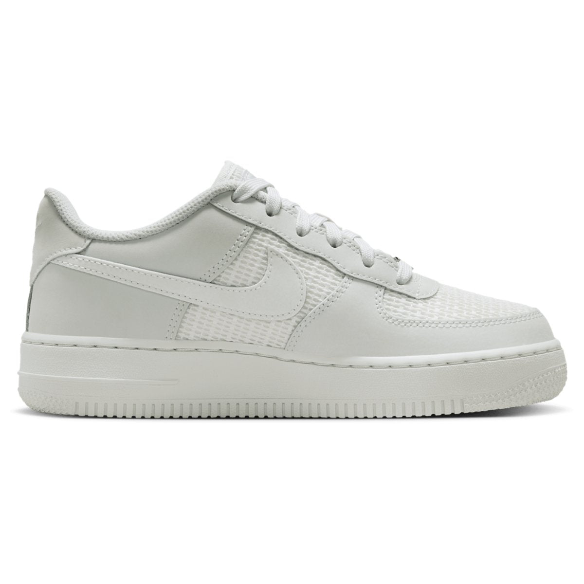 Nike Air Force 1 LV8 2