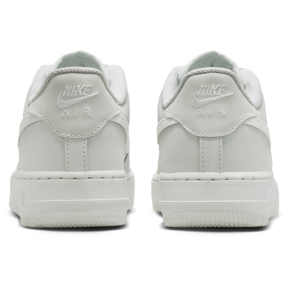 Nike Air Force 1 LV8 2