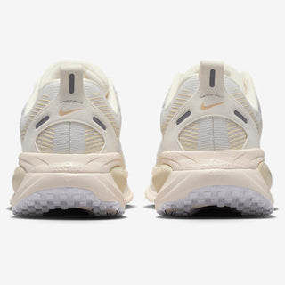 Nike Vomero 18 ESS