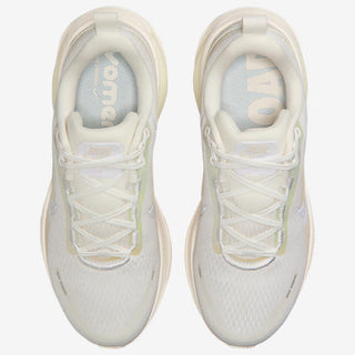 Nike Vomero 18 ESS