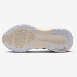 Nike Vomero 18 ESS