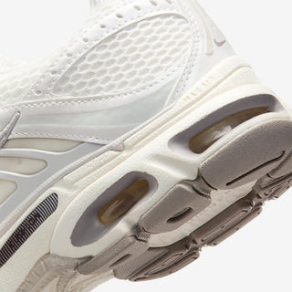 Nike Air Max Moto 2K