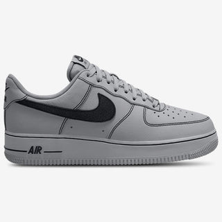 Nike Air Force 1 '07 LV8
