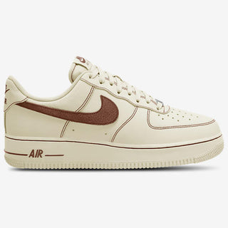Nike Air Force 1 '07 LV8