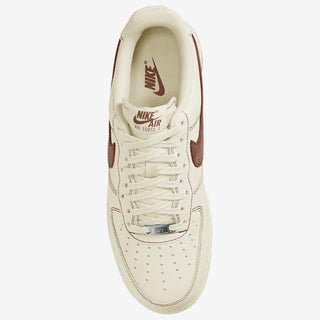 Nike Air Force 1 '07 LV8