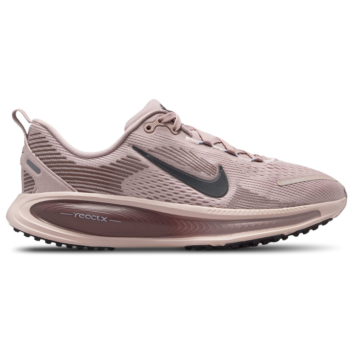 Nike Vomero 18