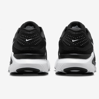Nike Structure 26 Wide