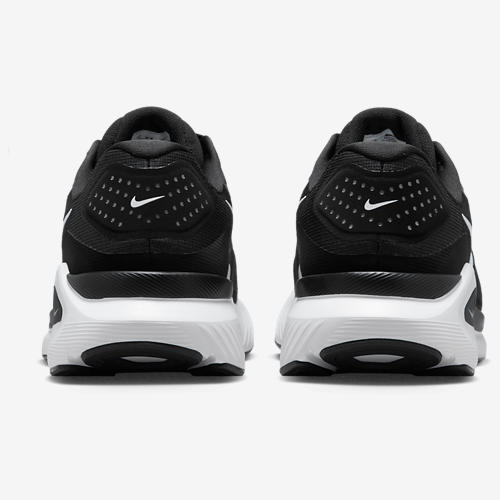 Nike Structure 26 Wide