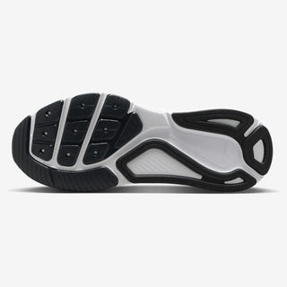 Nike Structure 26 Wide