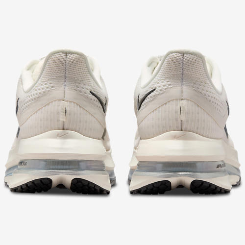 Nike Pegasus Premium