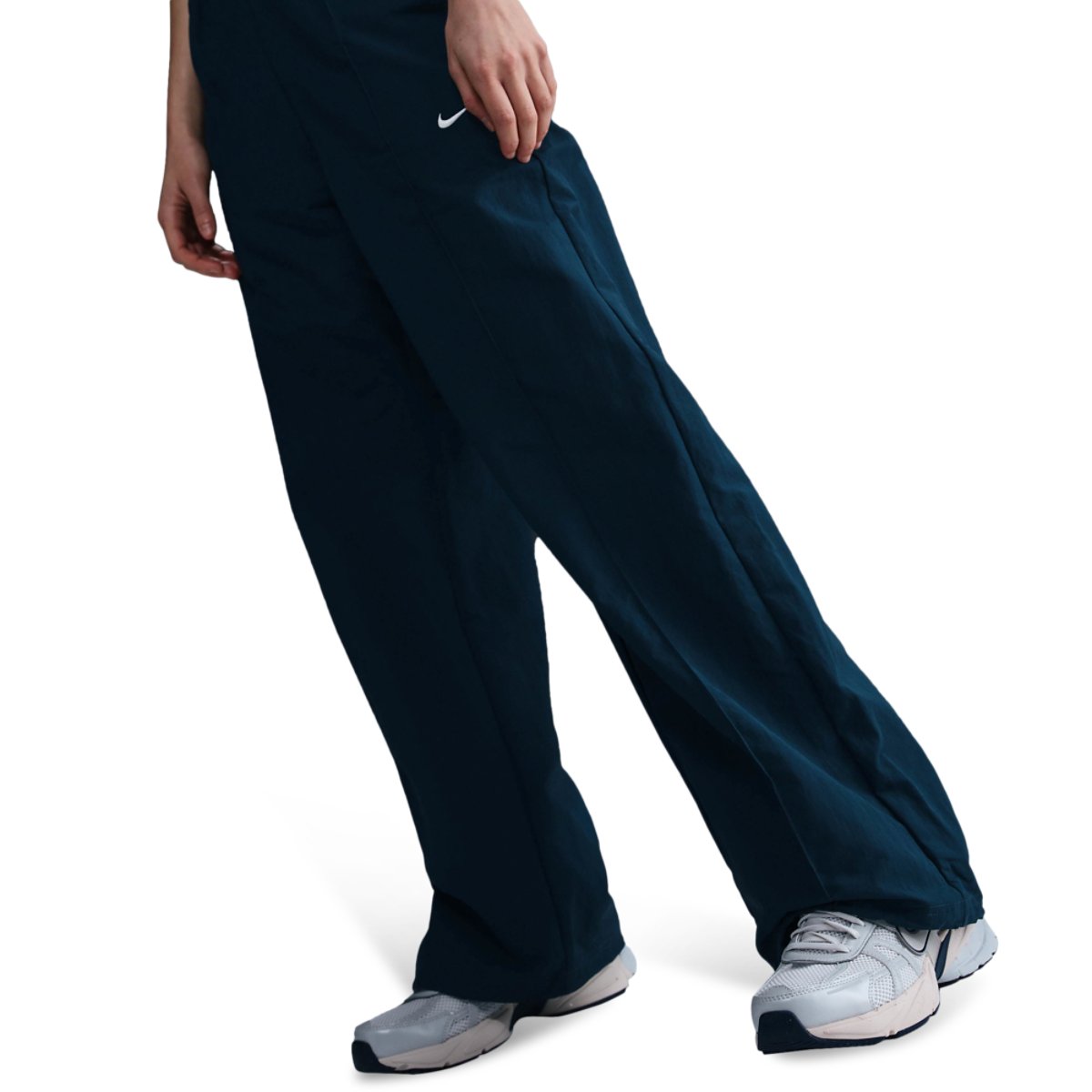 Nike Trend Woven Mid Rise Pants